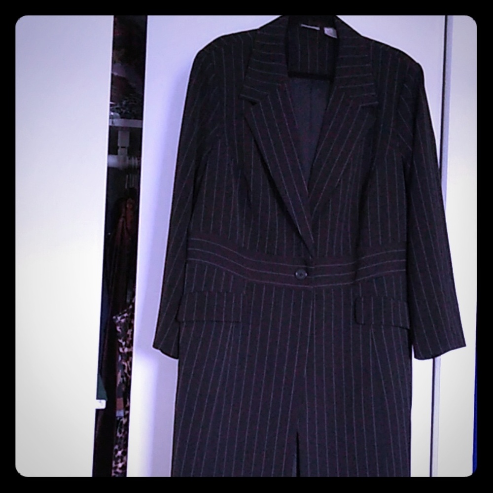 I'm selling a 3/4 black pinstripe Blazer
